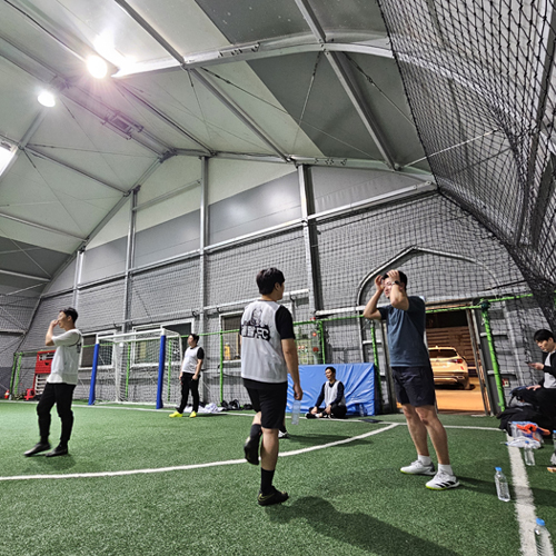 친선 축구1.jpg